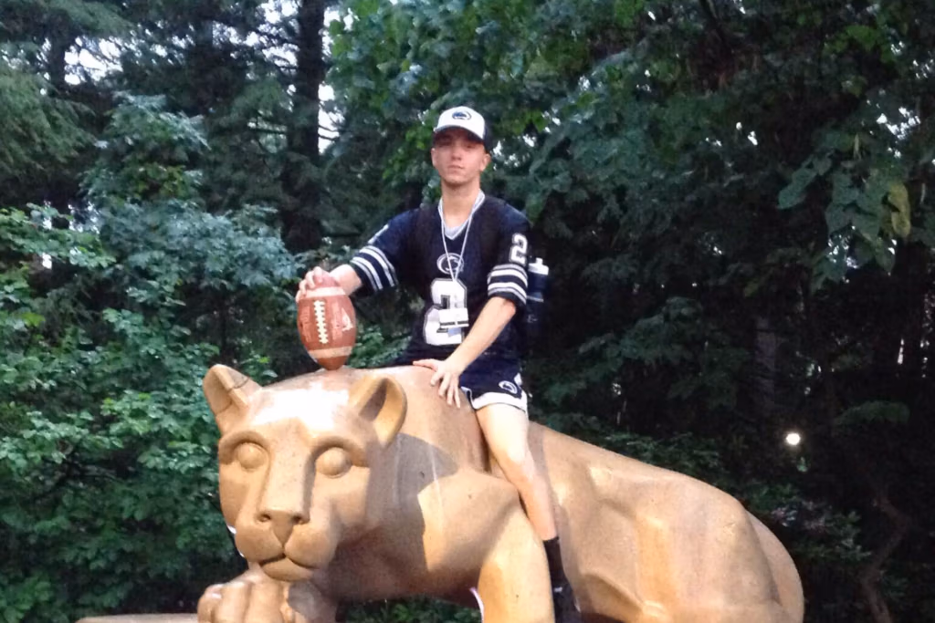 Nittany Lion Statue